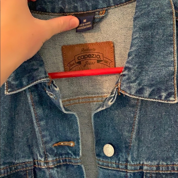 Authentic Denim Jacket 🤍 - Picture 2 of 3